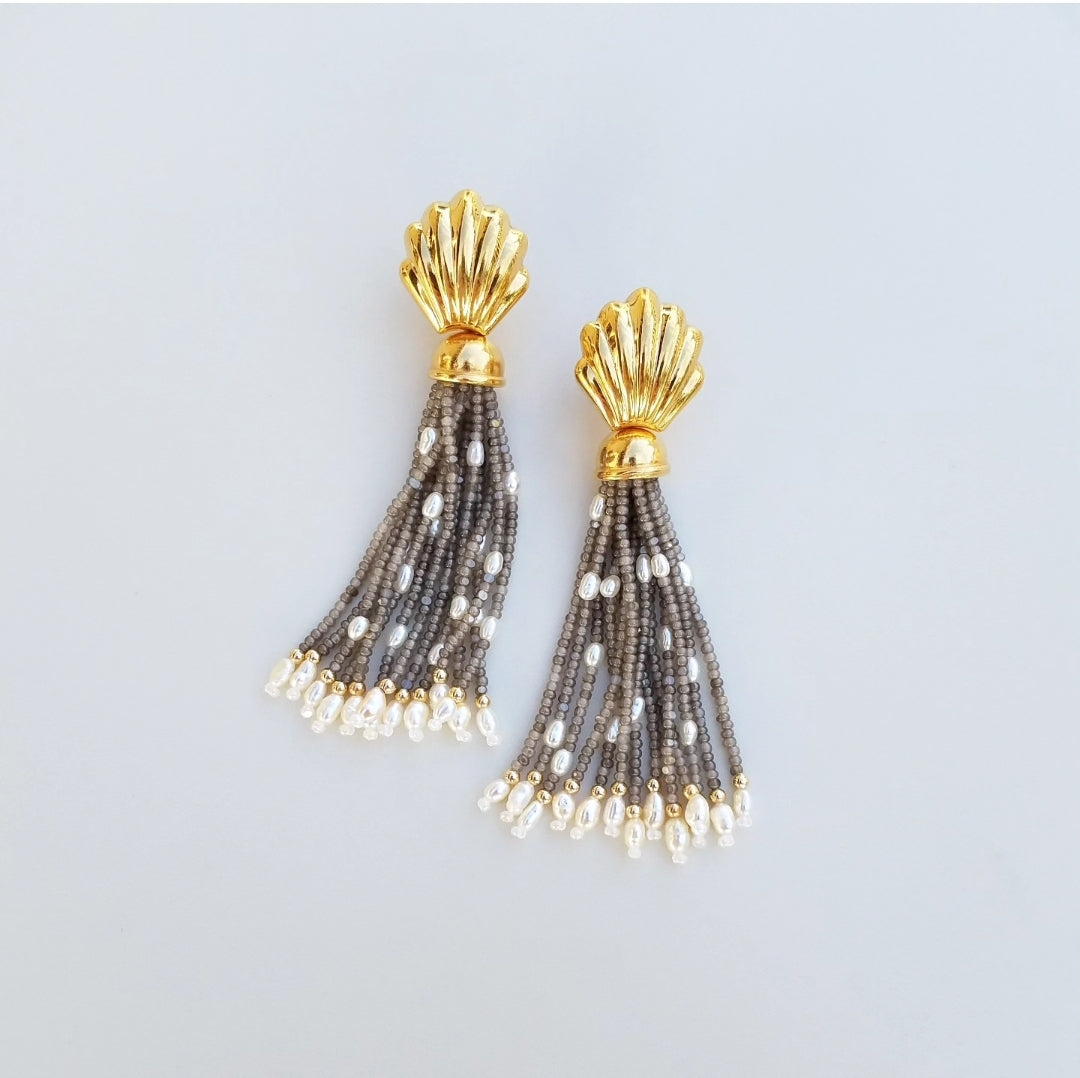 Vintage Shell Earrings Neutral Pearl Tassel